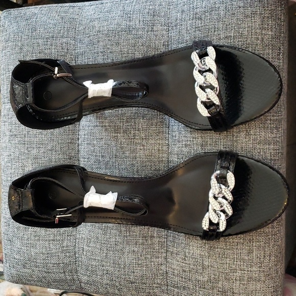 Coutgo Ankle Buckle Cross Strap Stiletto Sandals with Metal Chain Black Size 11 - Picture 4 of 12